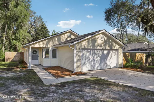 Green Cove Springs, FL 32043,1534 CENTER ST