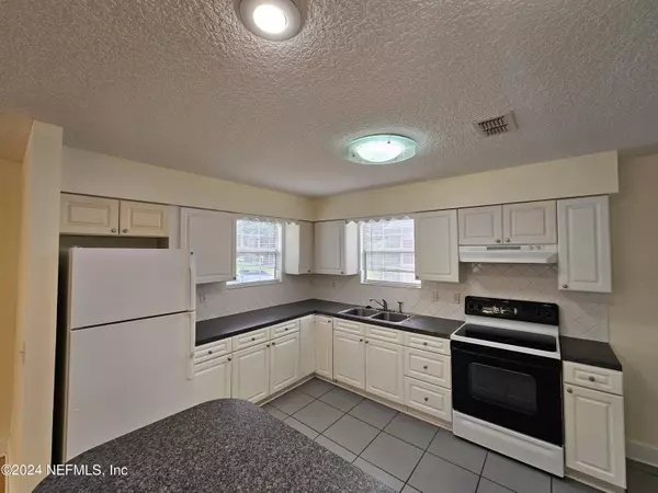 Jacksonville, FL 32207,3660 ROSEMARY ST