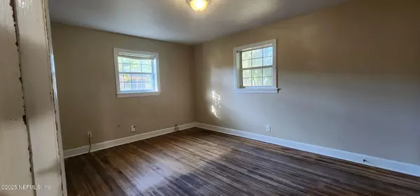 Jacksonville, FL 32277,3220 DE CARLO LN