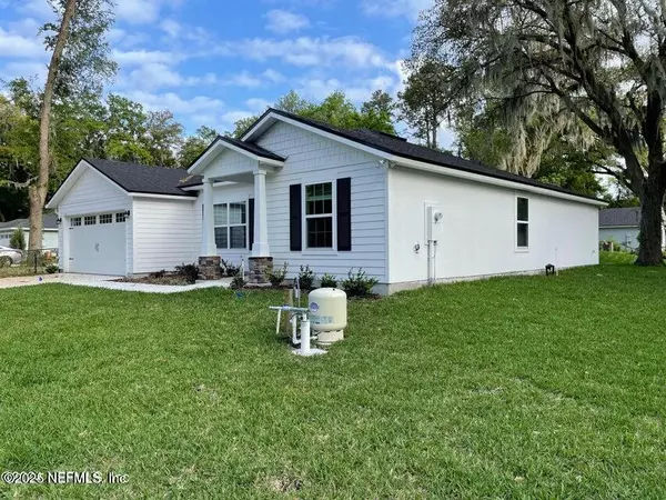 7426 BOWDEN RD, Jacksonville, FL 32216