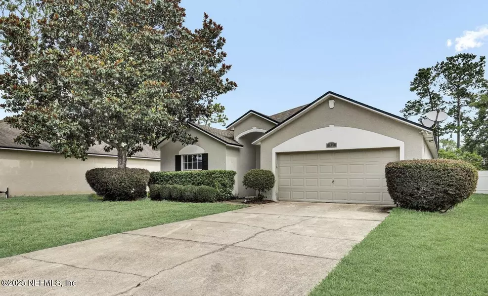 3751 LONGLEAF FOREST LN, Jacksonville, FL 32210