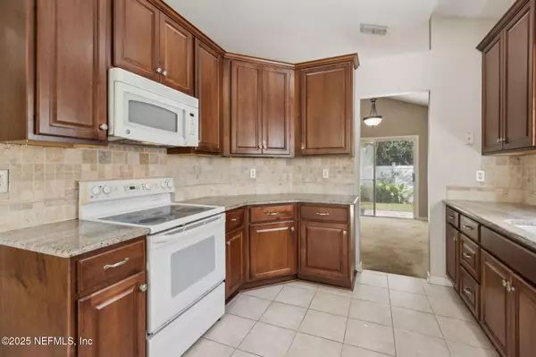 Jacksonville, FL 32256,8537 GLENBURY CT N