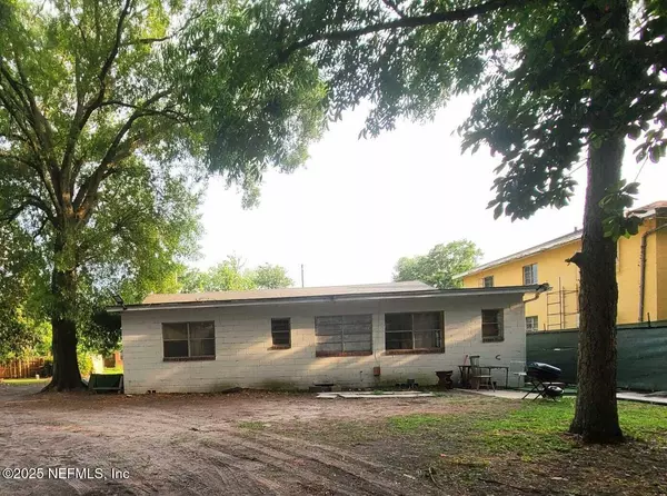 Jacksonville, FL 32209,1645 W 17 ST