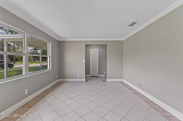 Orange Park, FL 32073,581 VALDERIA DR