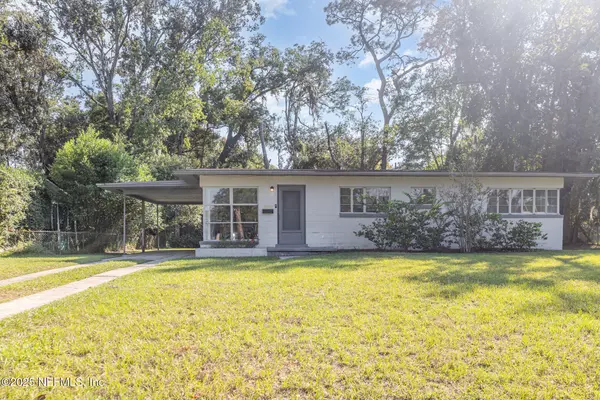 6022 SUDBURY AVE, Jacksonville, FL 32210