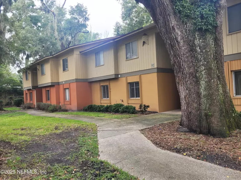 1800 PARK AVE #339, Orange Park, FL 32073