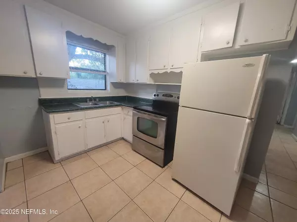Jacksonville, FL 32204,2678 ERNEST ST ## 3