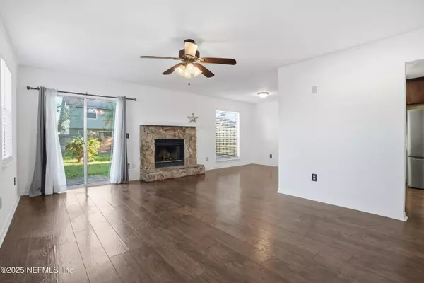 Jacksonville, FL 32225,11365 TANAGER DR S