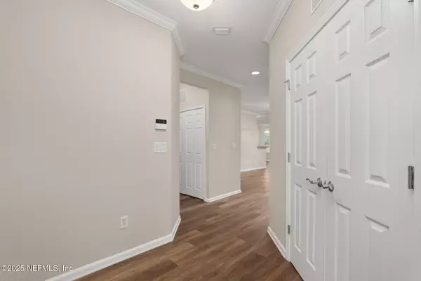 Jacksonville, FL 32258,6490 WHITE BLOSSOM CIR #26F