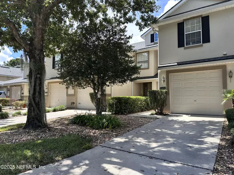 3730 CRESWICK CIR #5, Orange Park, FL 32065