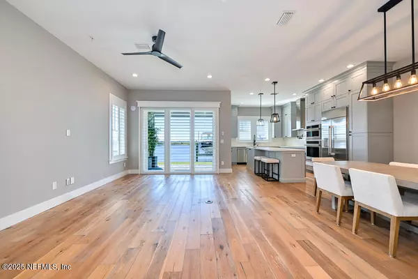 Jacksonville Beach, FL 32250,2410 BEACH BLVD