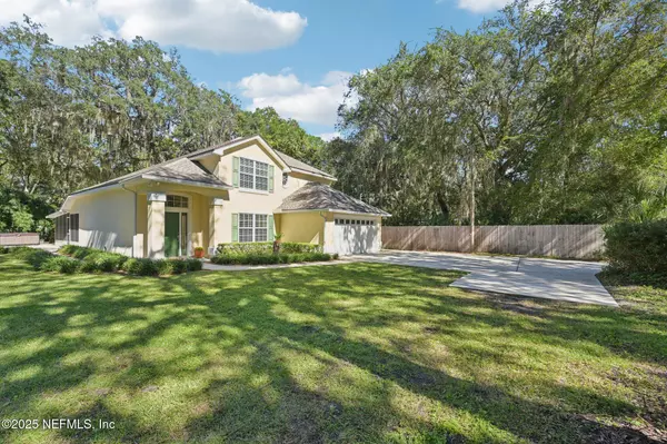 St. Augustine, FL 32095,318 LAKESHORE DR