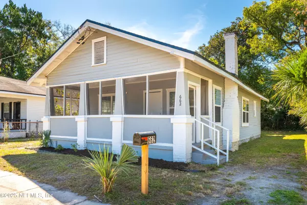 662 BEECHWOOD ST, Jacksonville, FL 32206
