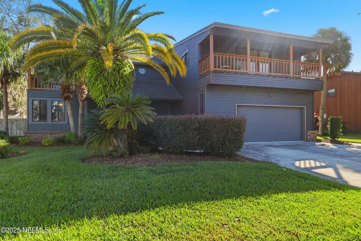 Jacksonville, FL 32277,3857 SANDY SHORES DR