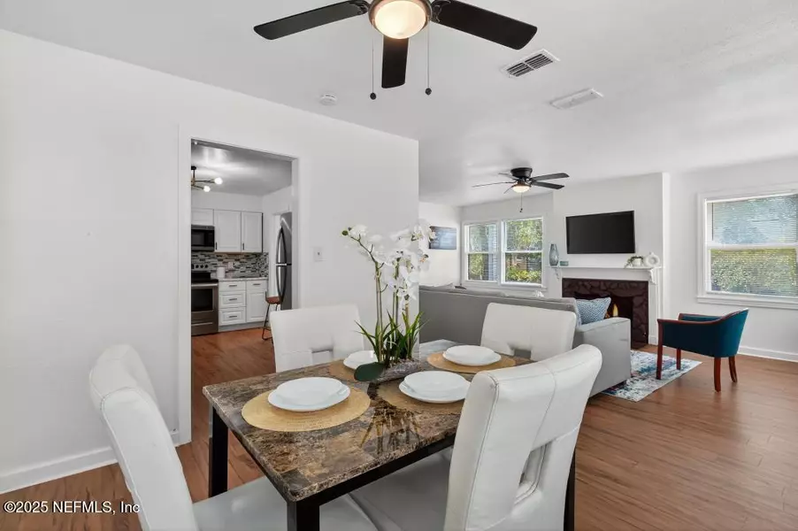 138 W 17TH ST, Jacksonville, FL 32206