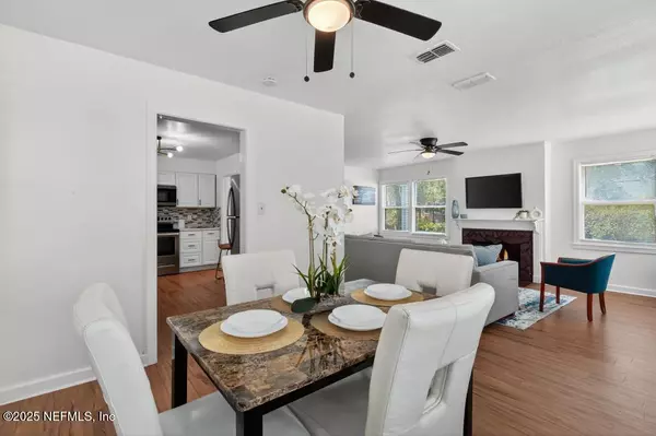 138 W 17TH ST, Jacksonville, FL 32206