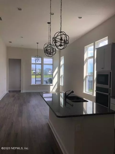 Ponte Vedra, FL 32081,367 VISTA LAKE CIR