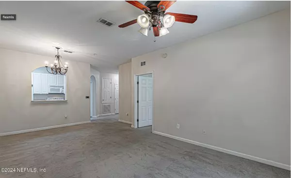 Jacksonville, FL 32256,7801 POINT MEADOWS DR #1108