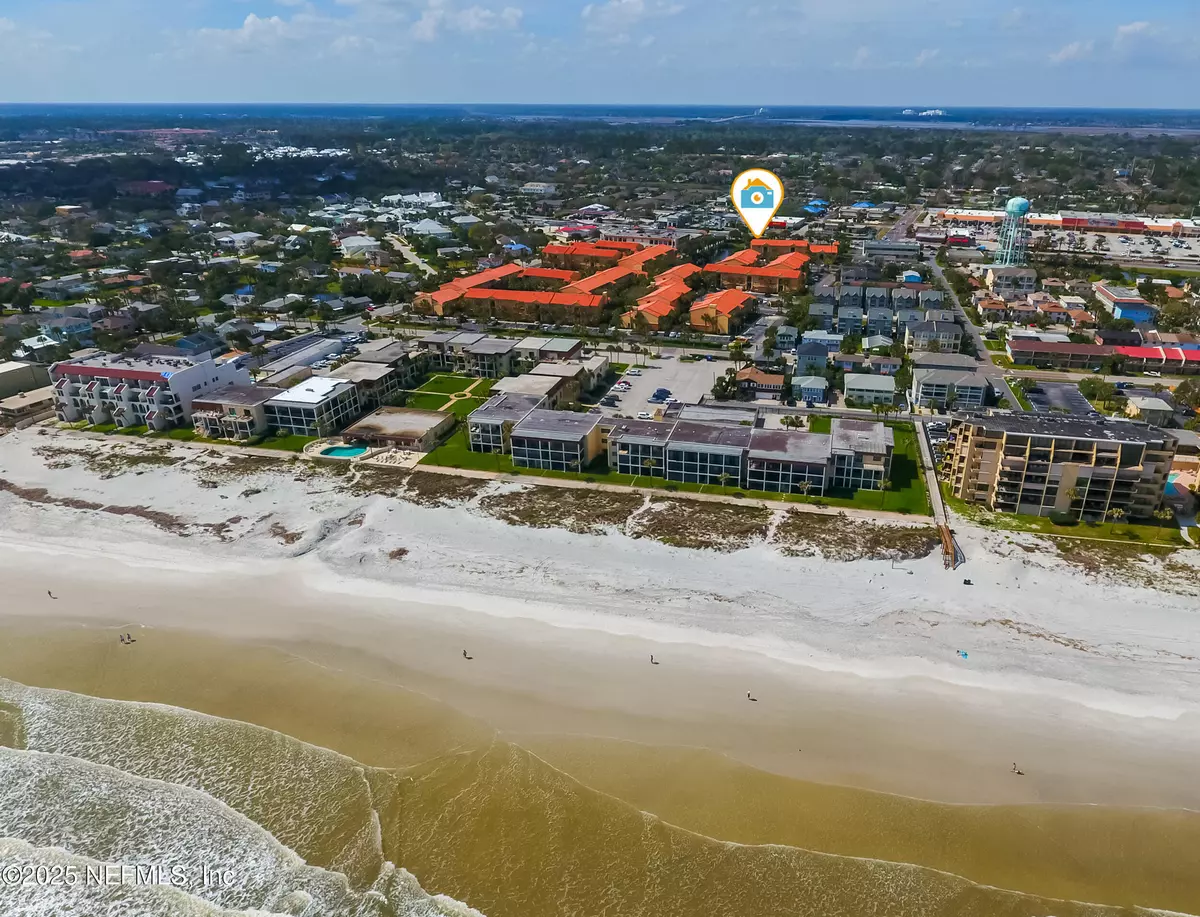 Jacksonville Beach, FL 32250,204 LAGUNA VILLAS BLVD #A11