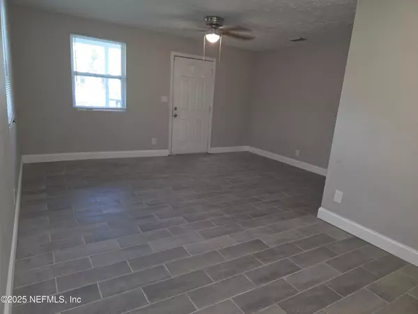 Jacksonville, FL 32254,1072 MACKINAW ST