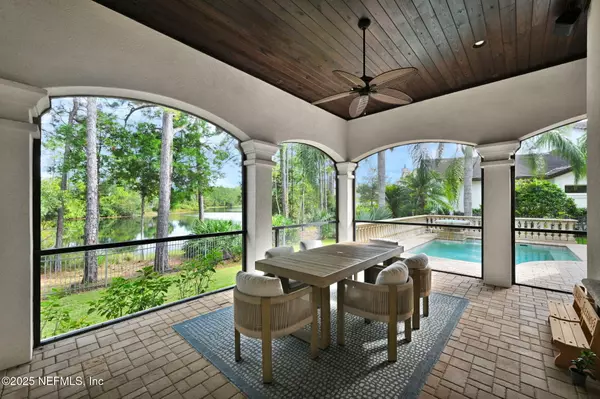 Jacksonville, FL 32224,5233 COMMISSIONERS DR