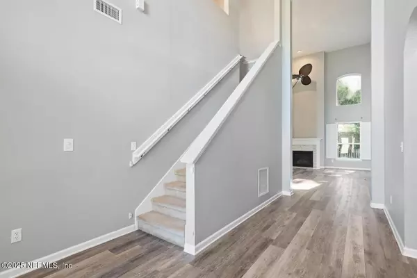 Jacksonville, FL 32218,700 REFLECTION COVE RD E