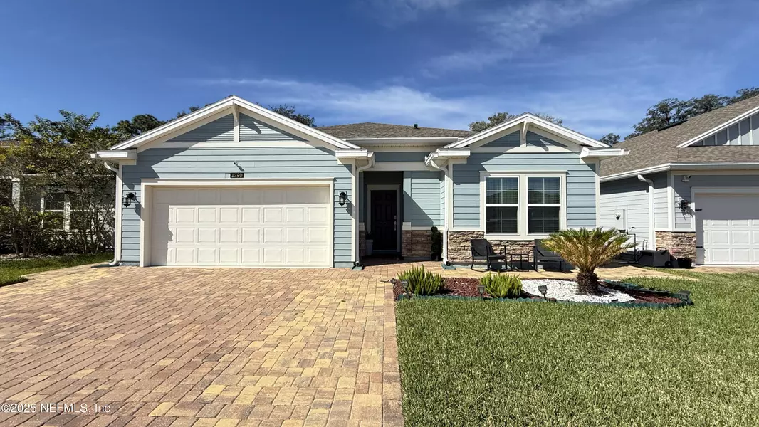 1790 MATHEWS MANOR DR, Jacksonville, FL 32211