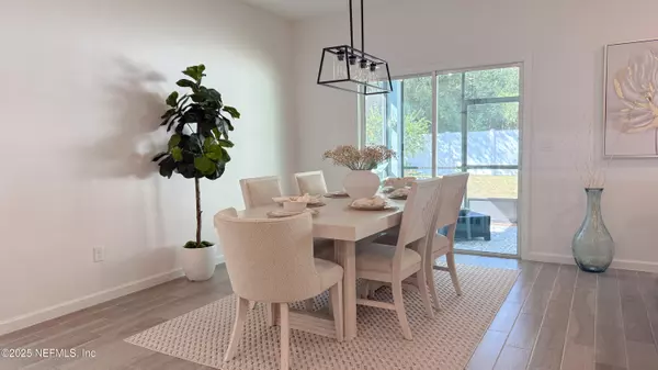 Jacksonville, FL 32211,1790 MATHEWS MANOR DR