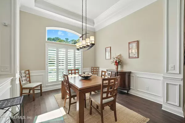 Jacksonville, FL 32256,8764 HAMPSHIRE GLEN DR S