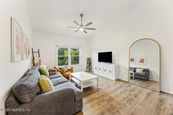 Fernandina Beach, FL 32034,1601 NECTARINE ST #I5