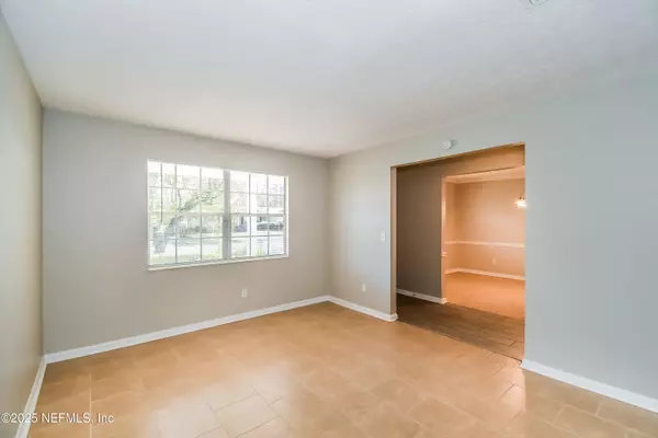 Orange Park, FL 32073,1113 GROVE PARK DR S