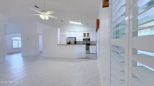 Jacksonville, FL 32220,8581 SHUTER CT