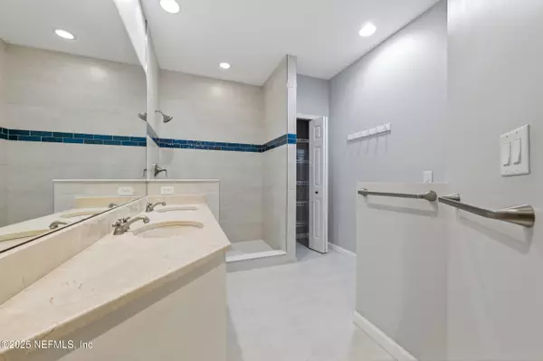 St. Augustine, FL 32095,415 LA TRAVESIA FLORA #102