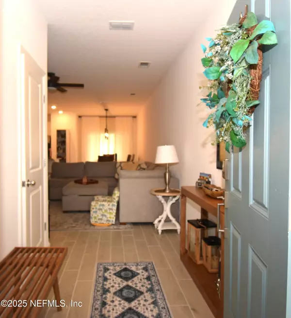 Jacksonville, FL 32217,6834 GOLDEN MONARCH AVE