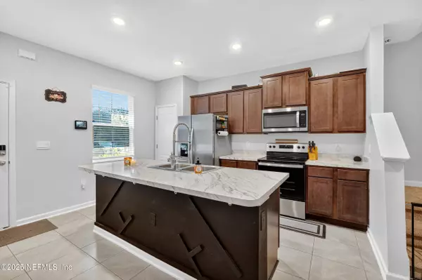 Orange Park, FL 32065,500 RUNNING WOODS ST