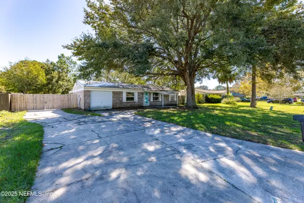 Ponte Vedra Beach, FL 32082,102 DOLPHIN BLVD E