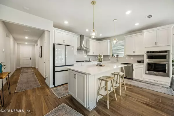 Yulee, FL 32097,368 MUHLY GRASS ST