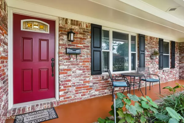 Jacksonville, FL 32217,8648 LINCOLNSHIRE RD W