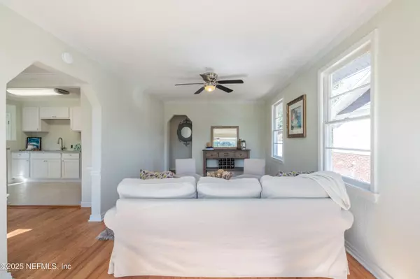 Jacksonville, FL 32205,4547 POST ST