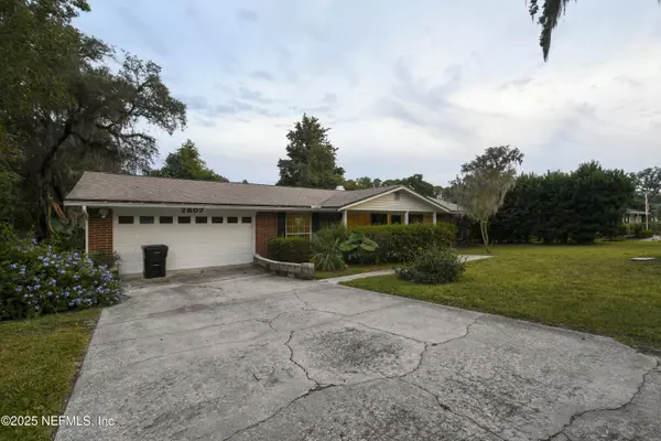 Orange Park, FL 32073,2807 PACES FERRY RD S