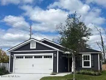 8695 CRYSTALLINE LN, Jacksonville, FL 32221