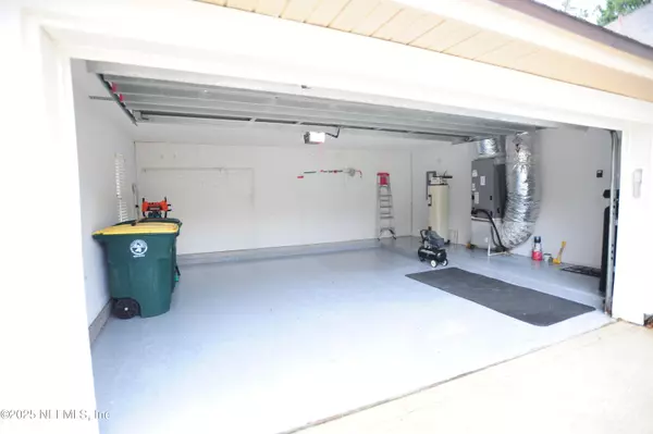 Jacksonville, FL 32256,9108 TIMBERLIN LAKE RD