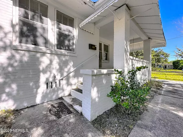 Jacksonville, FL 32205,943 INGLESIDE AVE