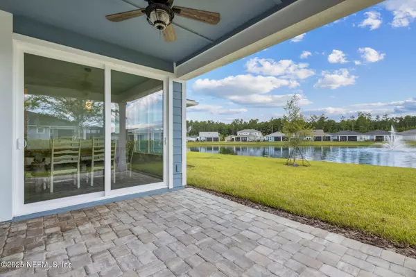 Yulee, FL 32097,493 CONTINUUM LOOP