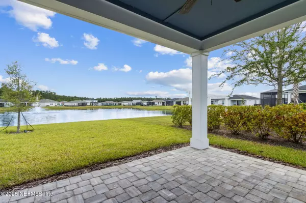 Yulee, FL 32097,493 CONTINUUM LOOP