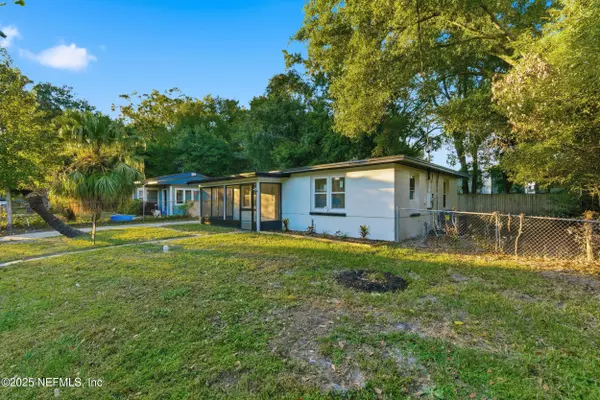 Jacksonville, FL 32254,2555 BEAVERBROOK PL