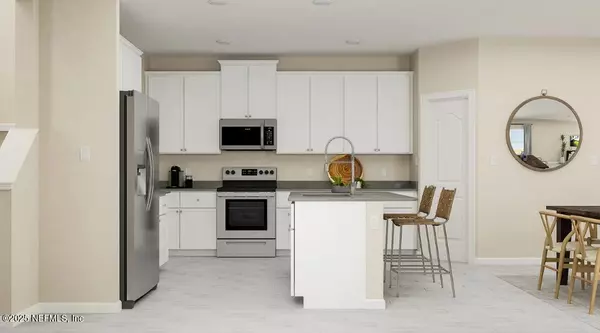 Jacksonville, FL 32218,590 AVALON WOODS LN