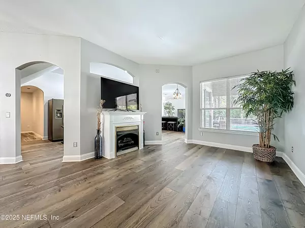 Jacksonville, FL 32256,8784 REEDY BRANCH DR