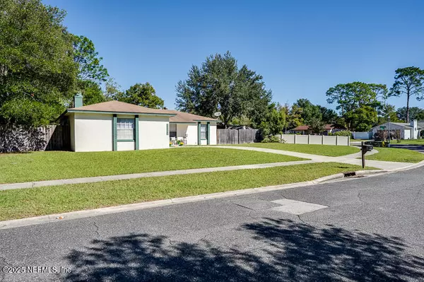 Jacksonville, FL 32244,8025 TRIUMPH LN S