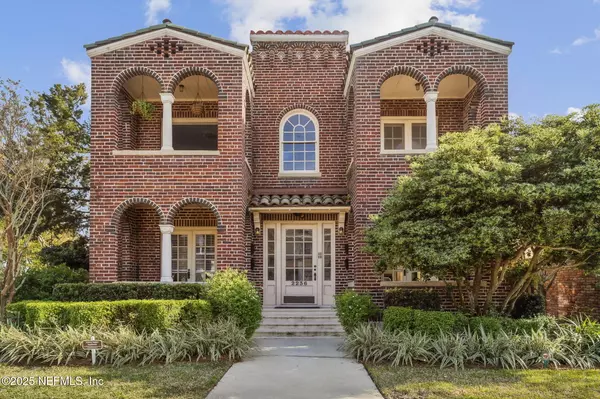 2236 ST JOHNS AVE, Jacksonville, FL 32204